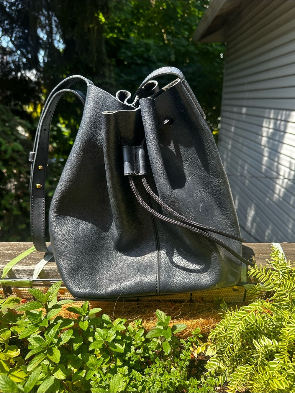 Rare Discontinued Olmo Handmade Black Leather Bucket Bag Slouchy Crossbody